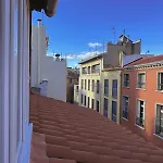 Sous Les Etoiles - Centre Apartment